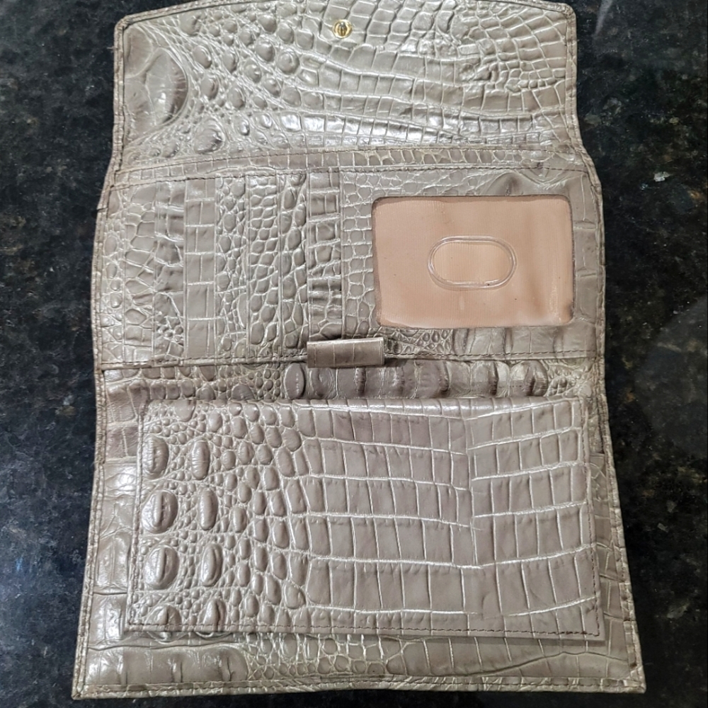 COPY - Brahmin trifold wallet